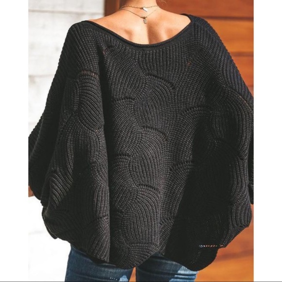 LAST ONE! Black scallop hem sweater dolman sleeve - Picture 2 of 4